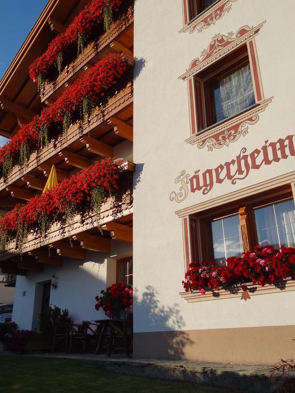 Hotel Garni Jägerheim Serfaus Exteriör bild