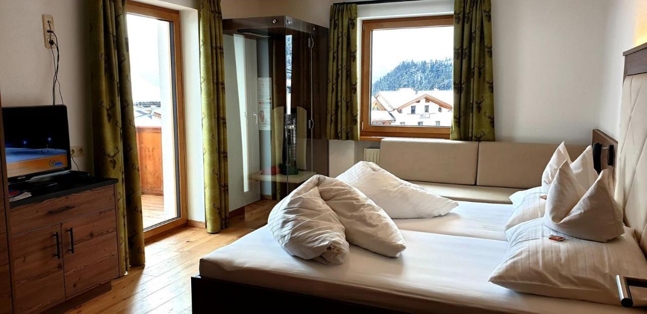 Hotel Garni Jägerheim Serfaus Exteriör bild