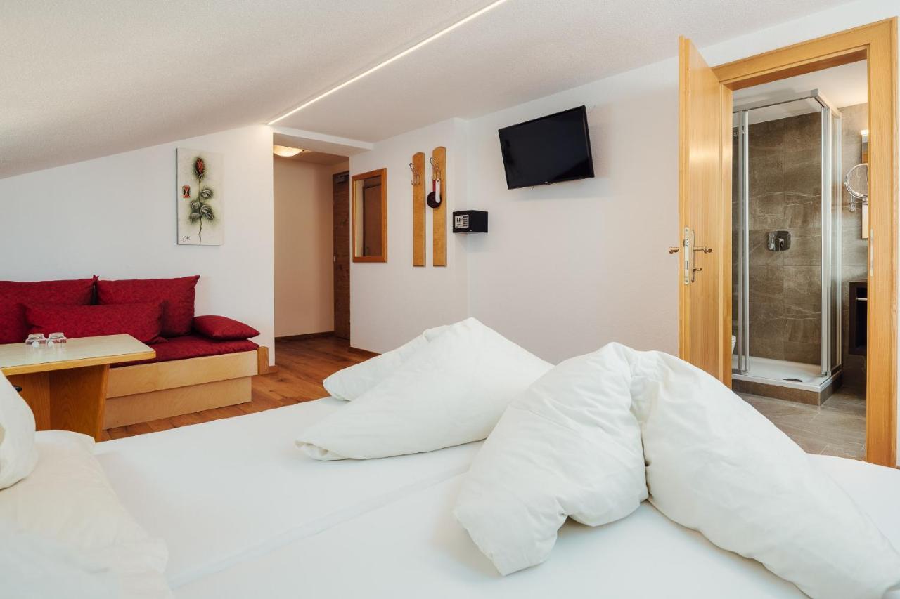 Hotel Garni Jägerheim Serfaus Exteriör bild